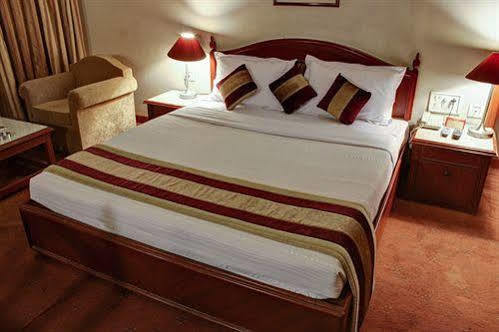 Pradeep Hotel Varanasi
